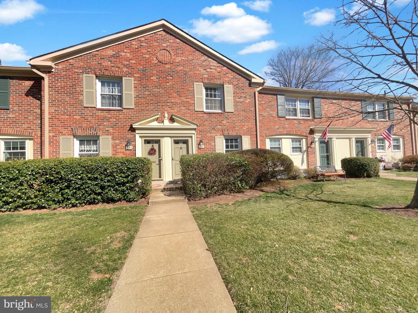 Cardinal Forest Real Estate Listings Main Image