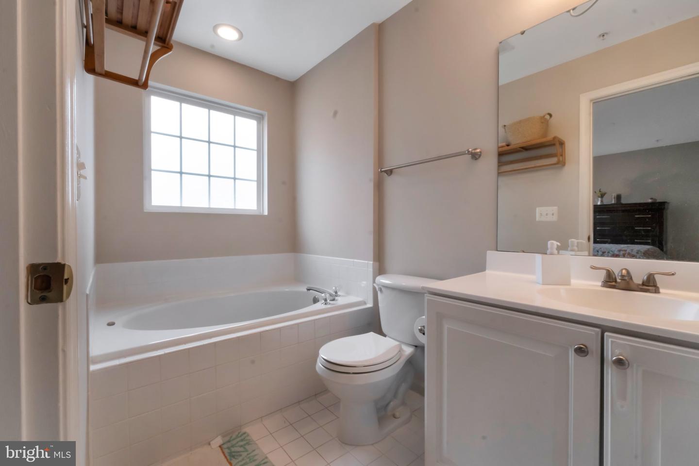 3660 Madison Watch Way Property Photo 12