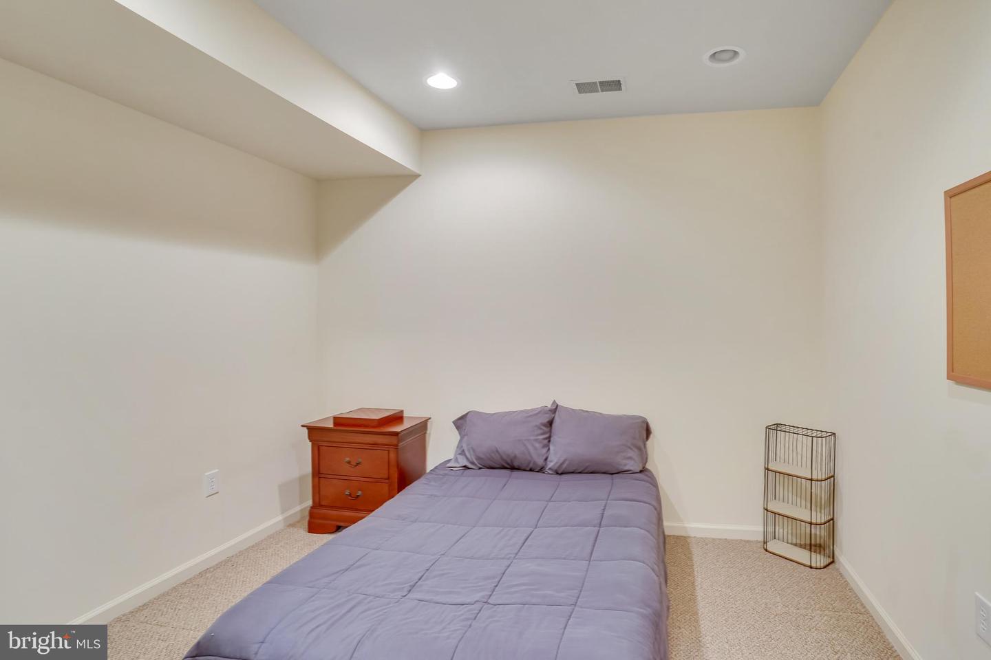 6985 Forepond Ct Property Photo 38