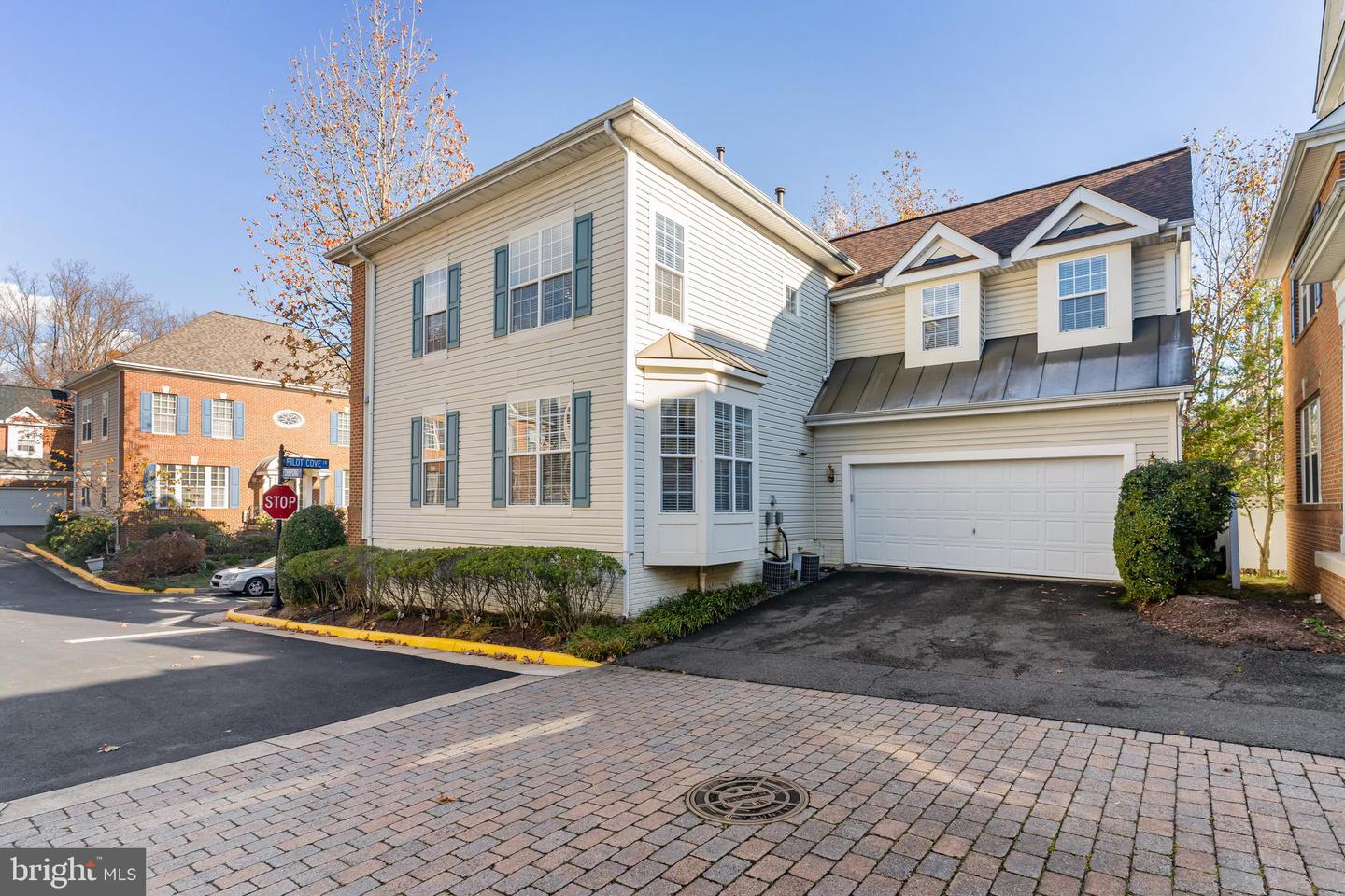 6985 Forepond Ct Property Photo 43