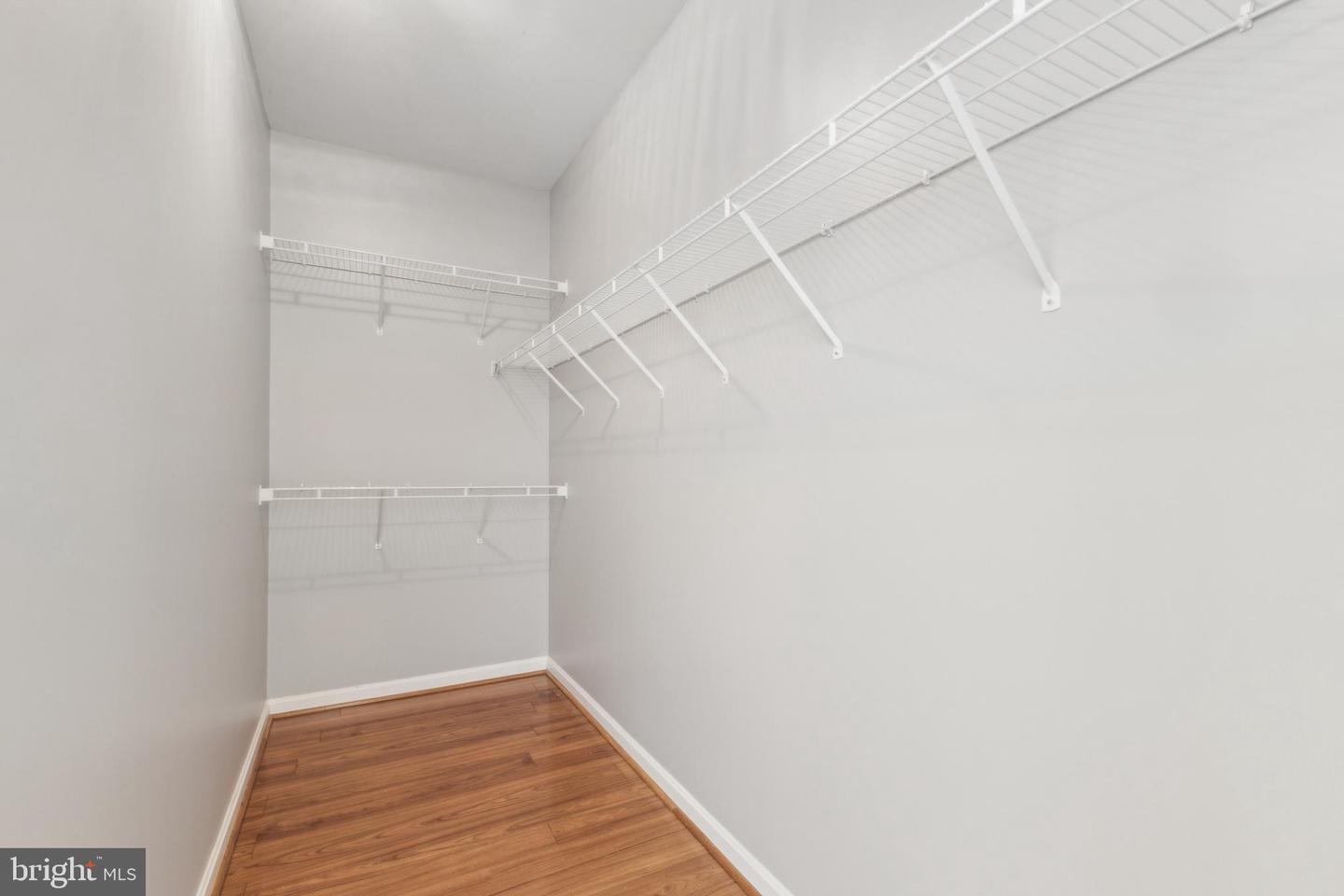 11623 Cavalier Landing Ct #305 Property Photo 8