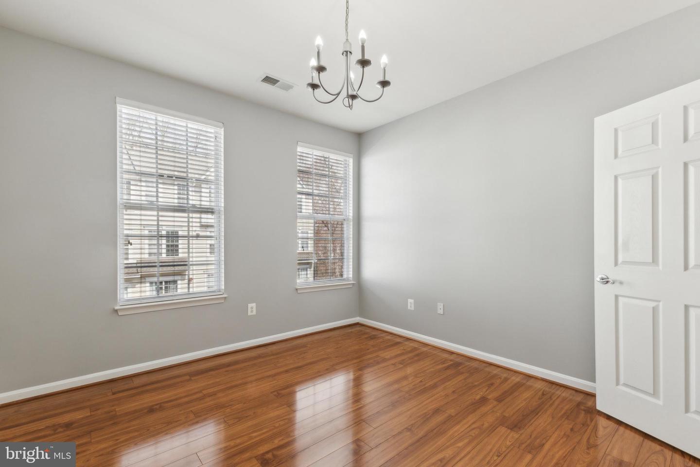 11623 Cavalier Landing Ct #305 Property Photo 11