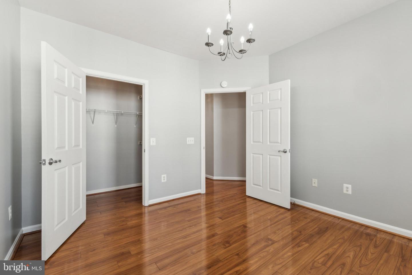11623 Cavalier Landing Ct #305 Property Photo 12
