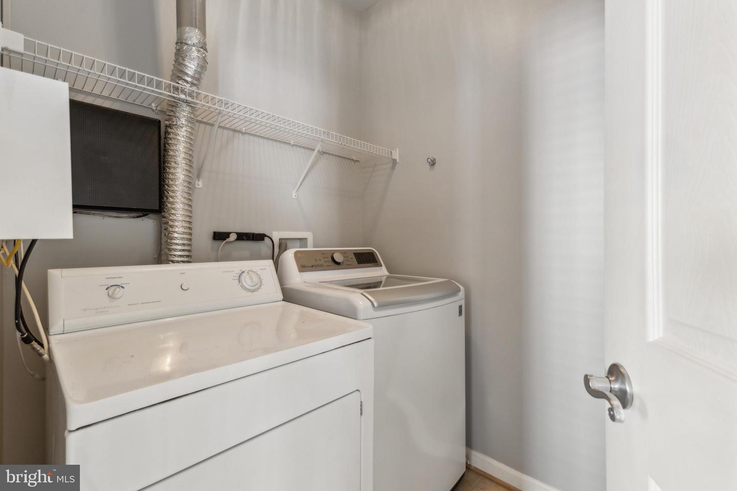 11623 Cavalier Landing Ct #305 Property Photo 14