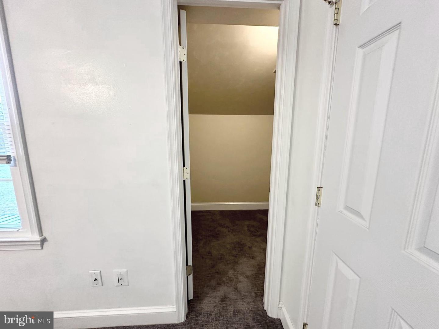 14434 Cool Oak Ln Property Photo 13