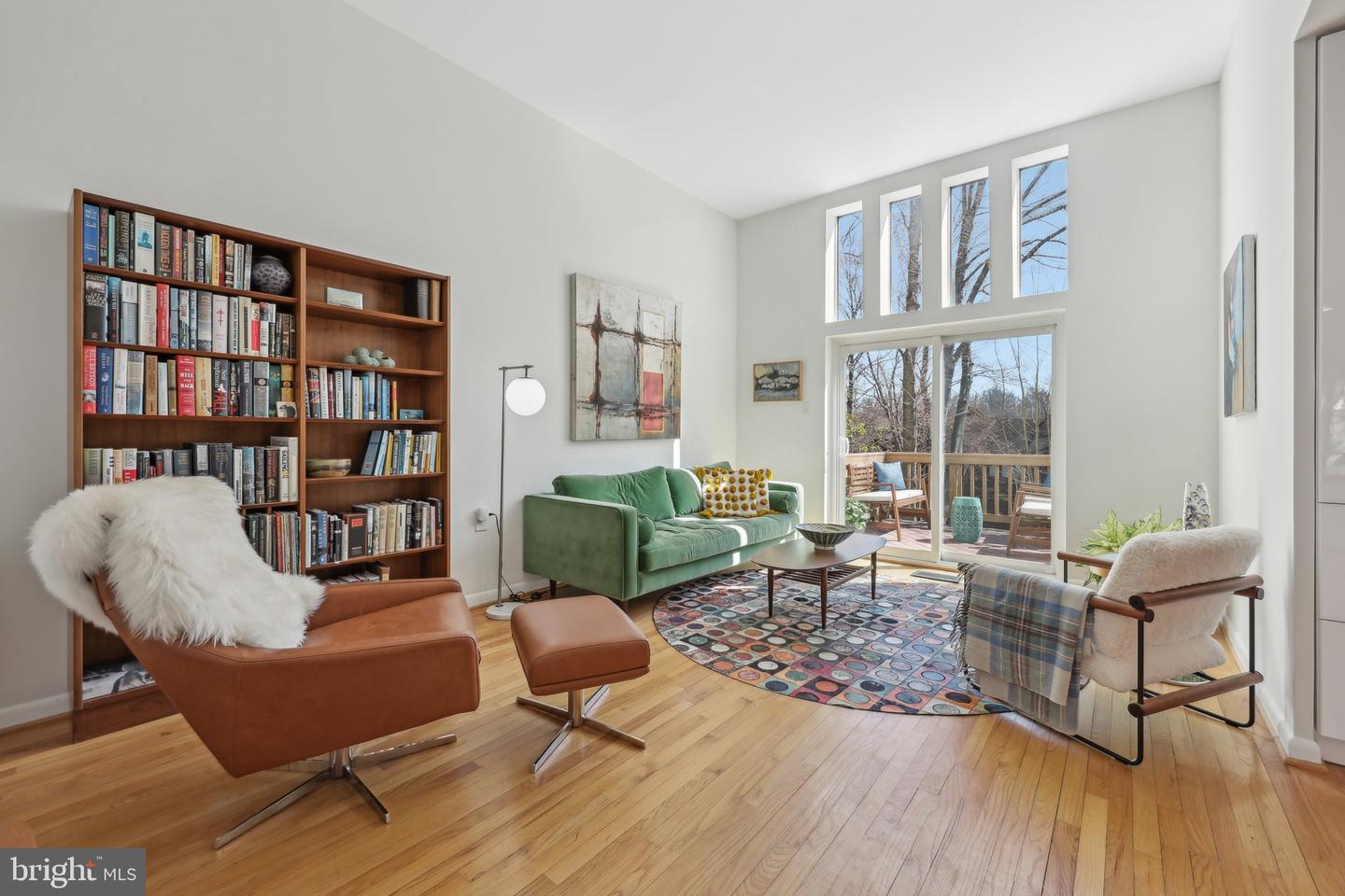 South Lakes Real Estate Listings Main Image