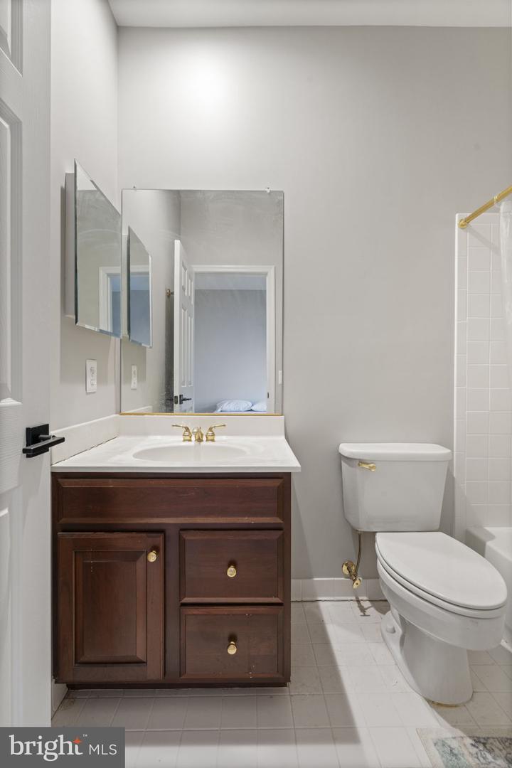 10811 Lockmeade Ct Property Photo 49