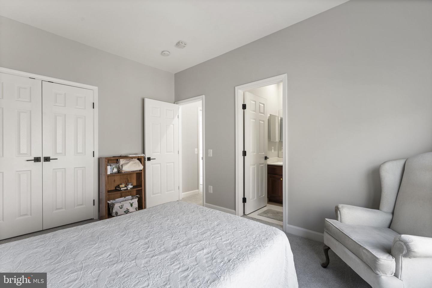 10811 Lockmeade Ct Property Photo 54