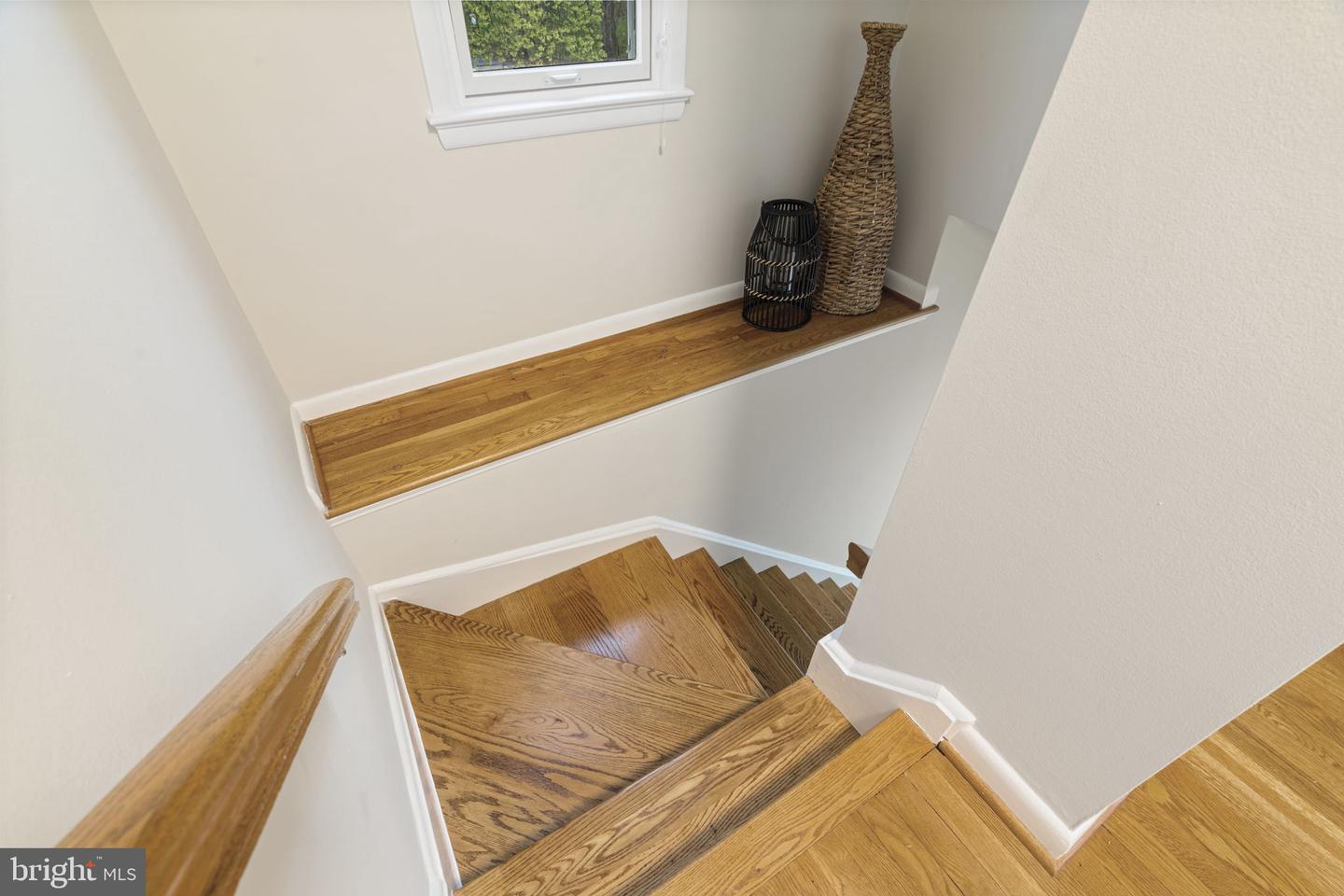 14906 Cranoke St Property Photo 26