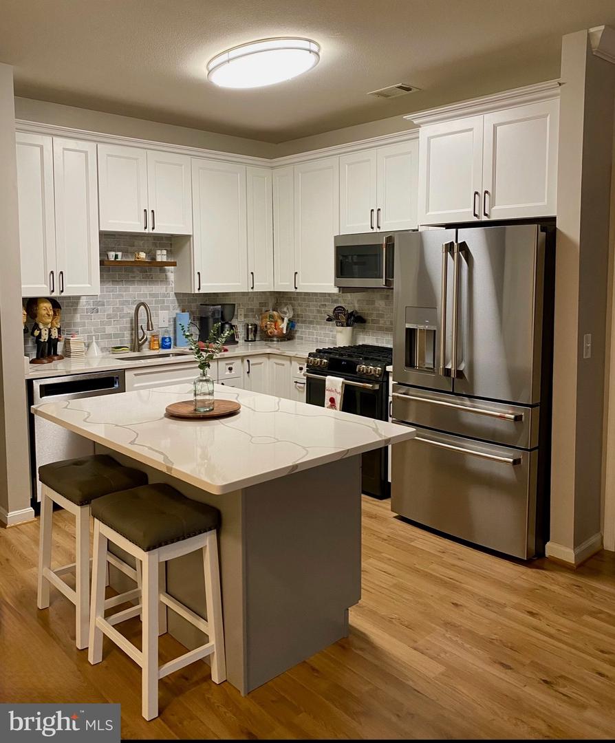 Acadia Real Estate Listings Main Image