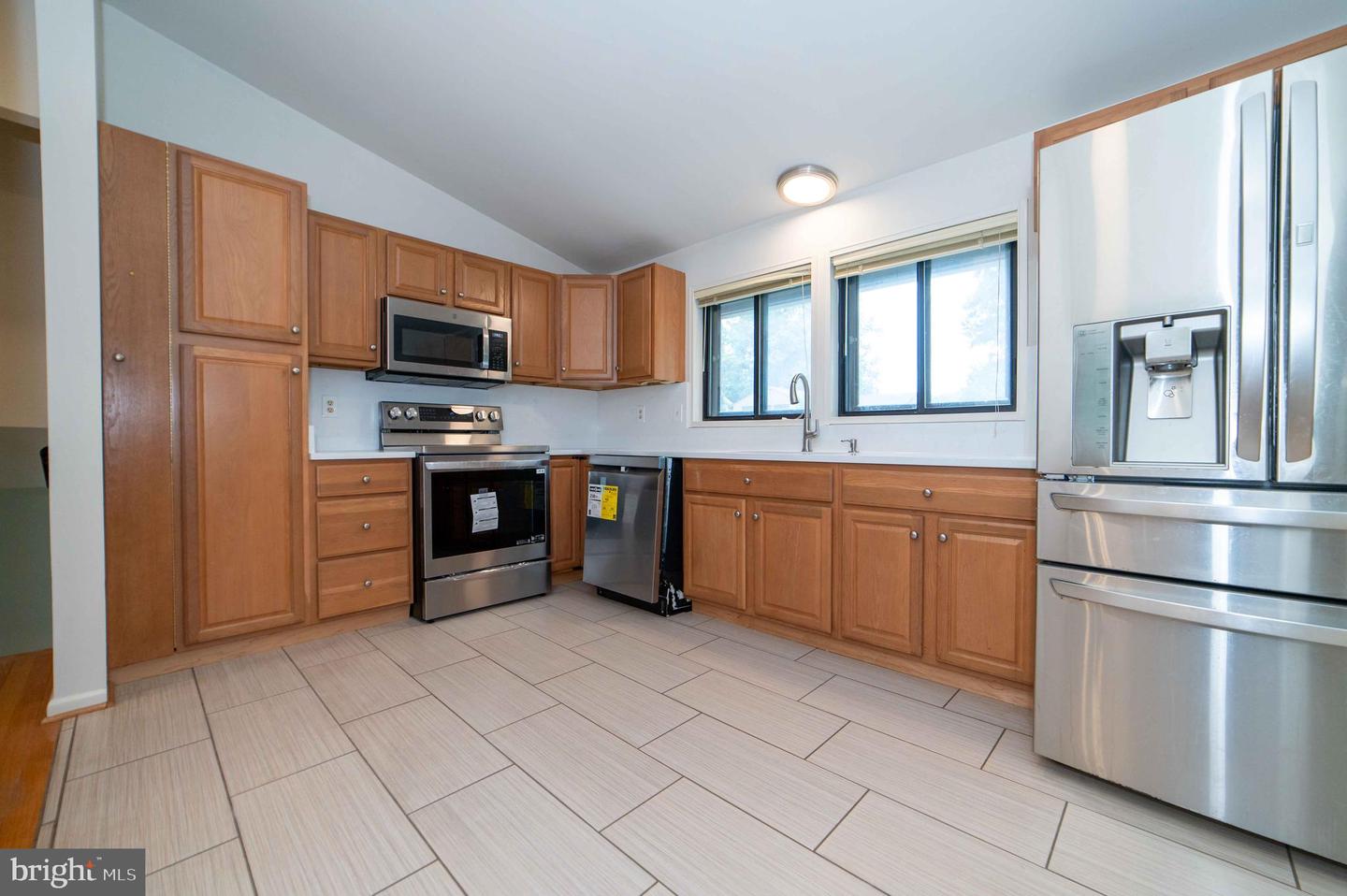 7814 Wendy Ridge Ln Property Photo 4