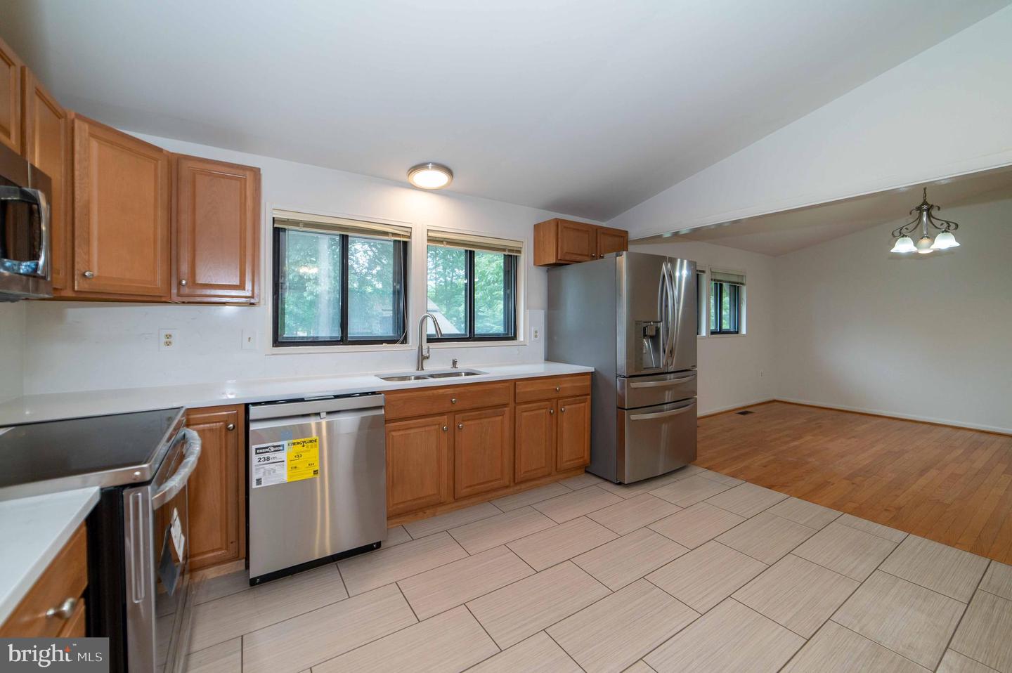 7814 Wendy Ridge Ln Property Photo 6