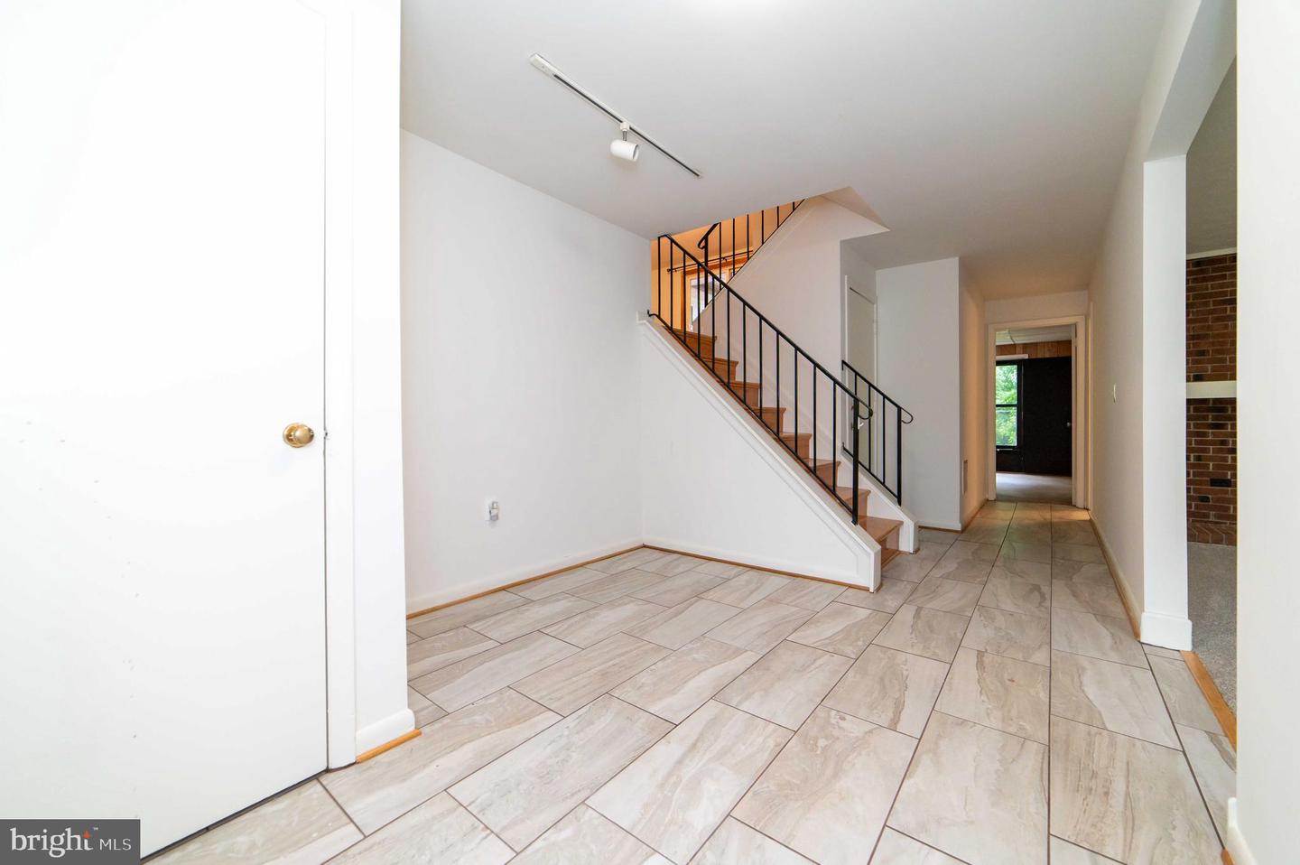 7814 Wendy Ridge Ln Property Photo 17