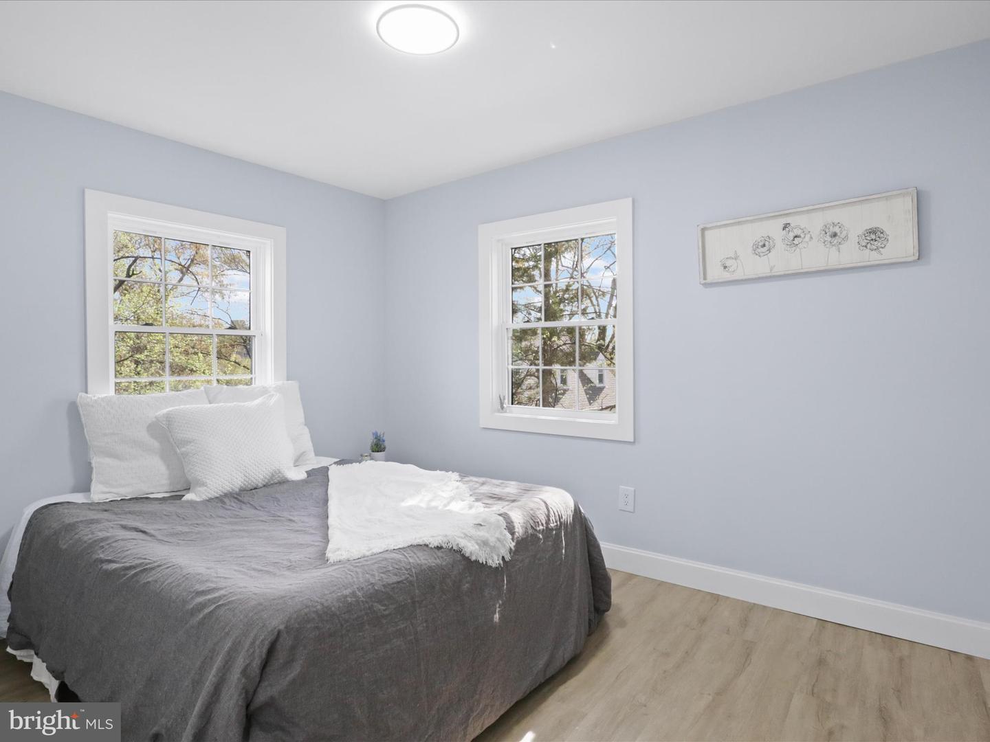 2126 Huntington Ave Property Photo 11