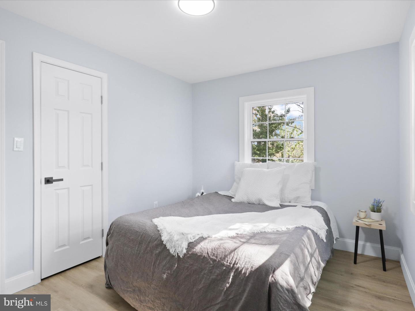 2126 Huntington Ave Property Photo 12