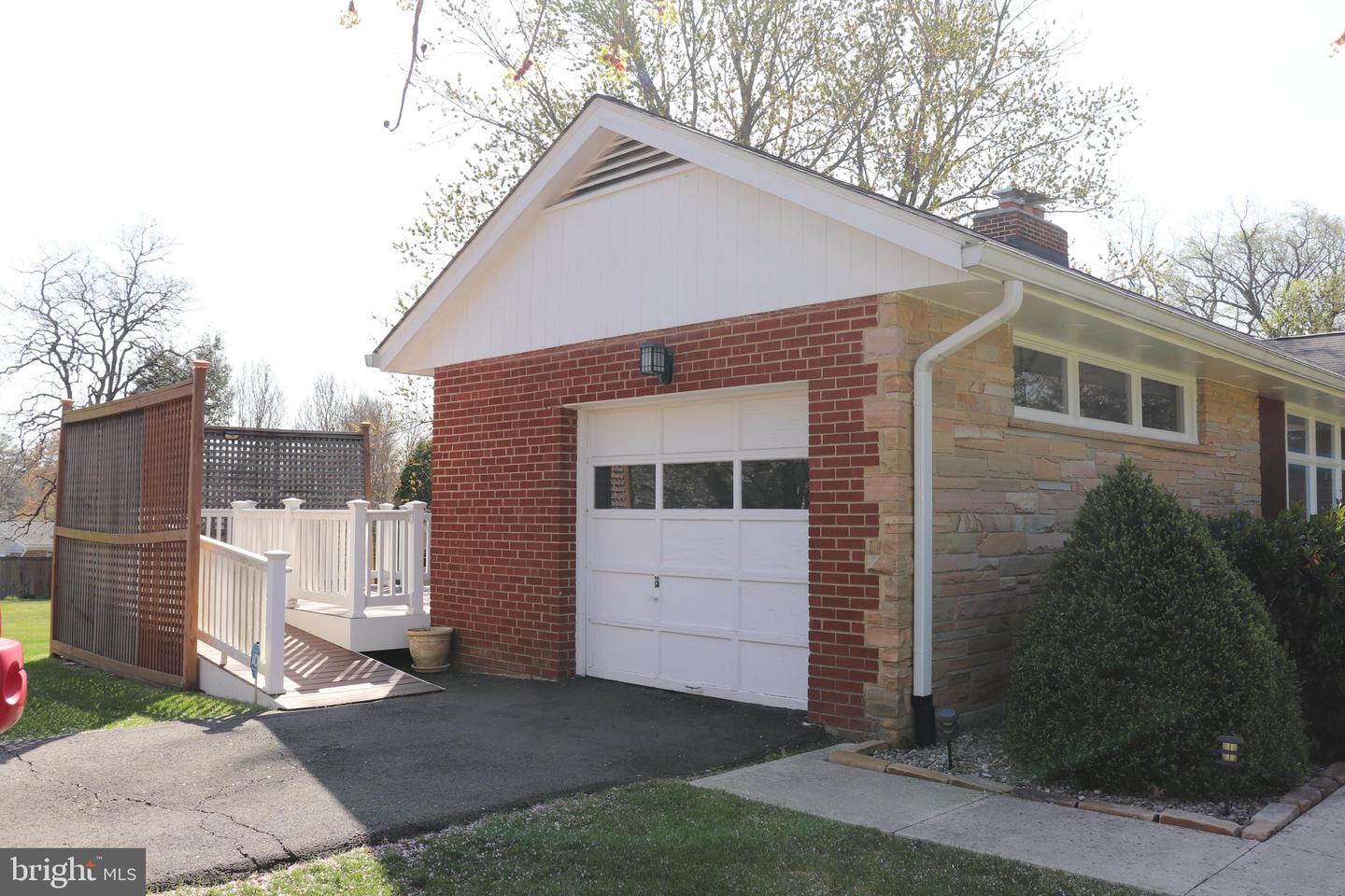 2831 Cedar Ln Property Photo 30