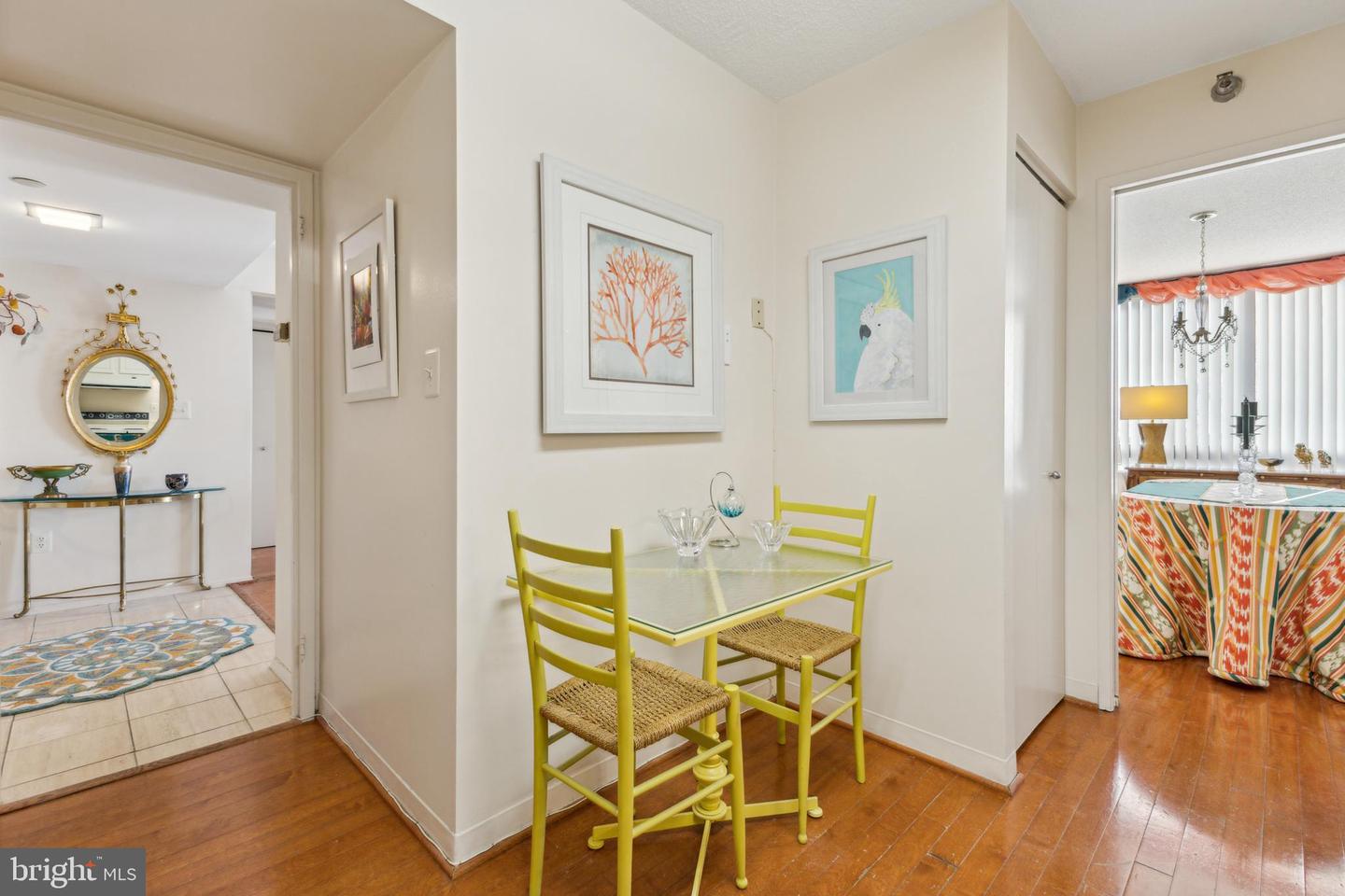1808 Old Meadow Rd #810 Property Photo 11