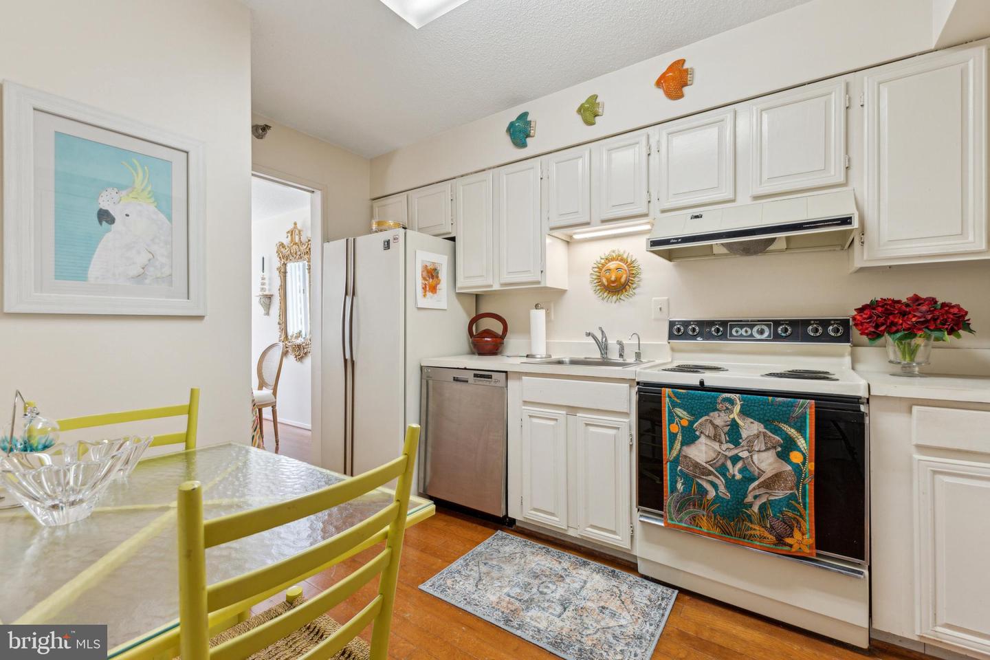 1808 Old Meadow Rd #810 Property Photo 12