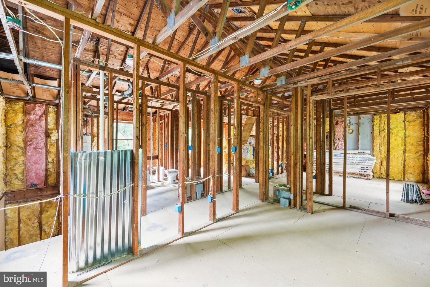 8118 Stacey Rd Property Photo 2