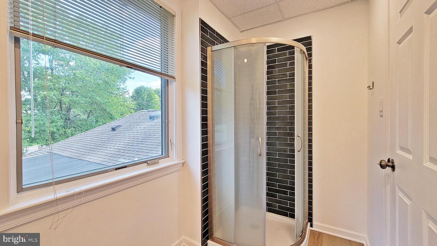 1300 Lafayette Dr #200-b Property Photo 9