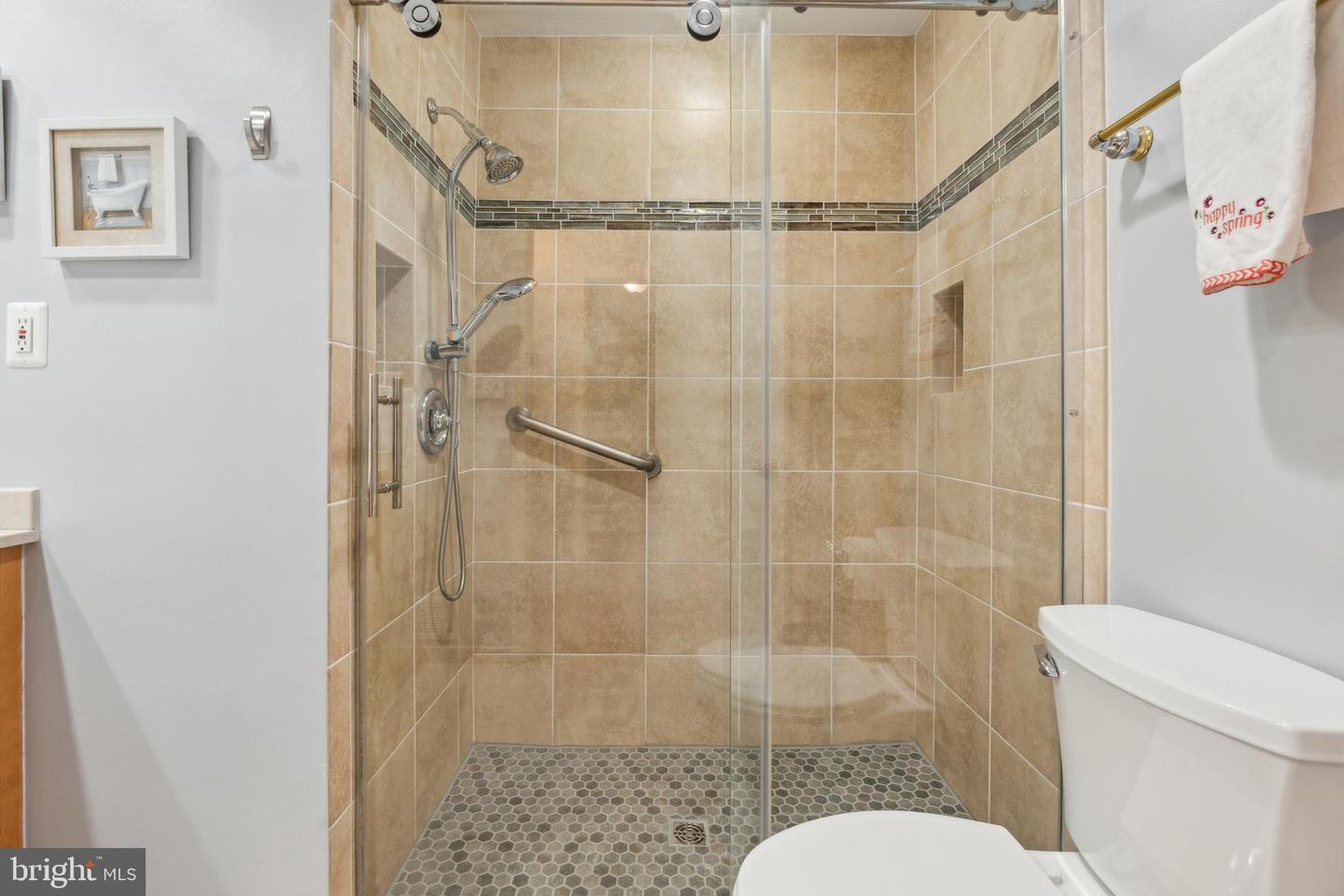 6028 Berwynd Rd Property Photo 30