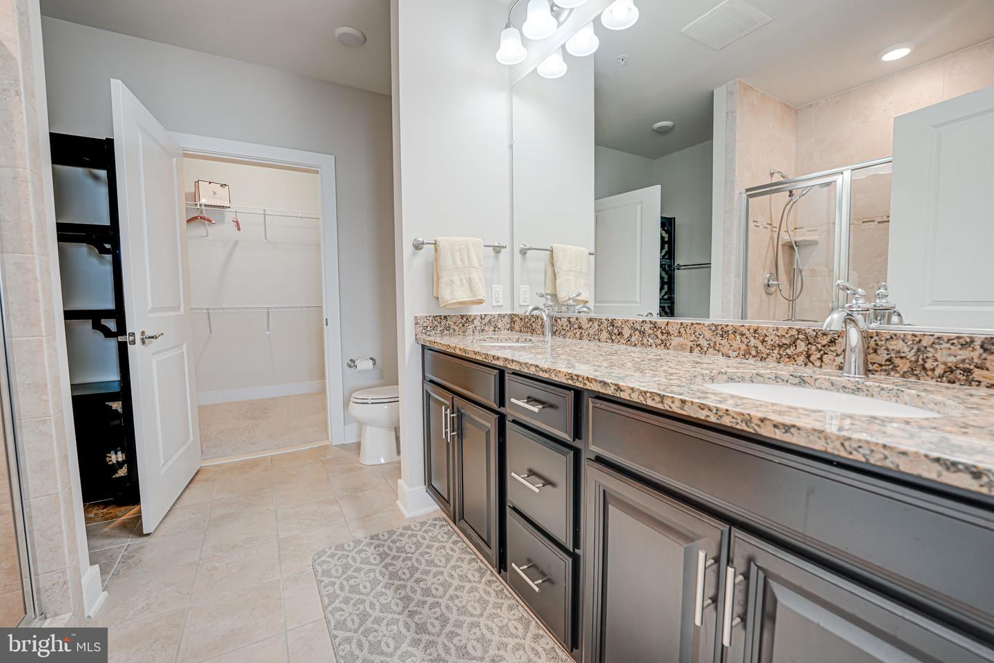 2907 Bleeker St #407 Property Photo 23