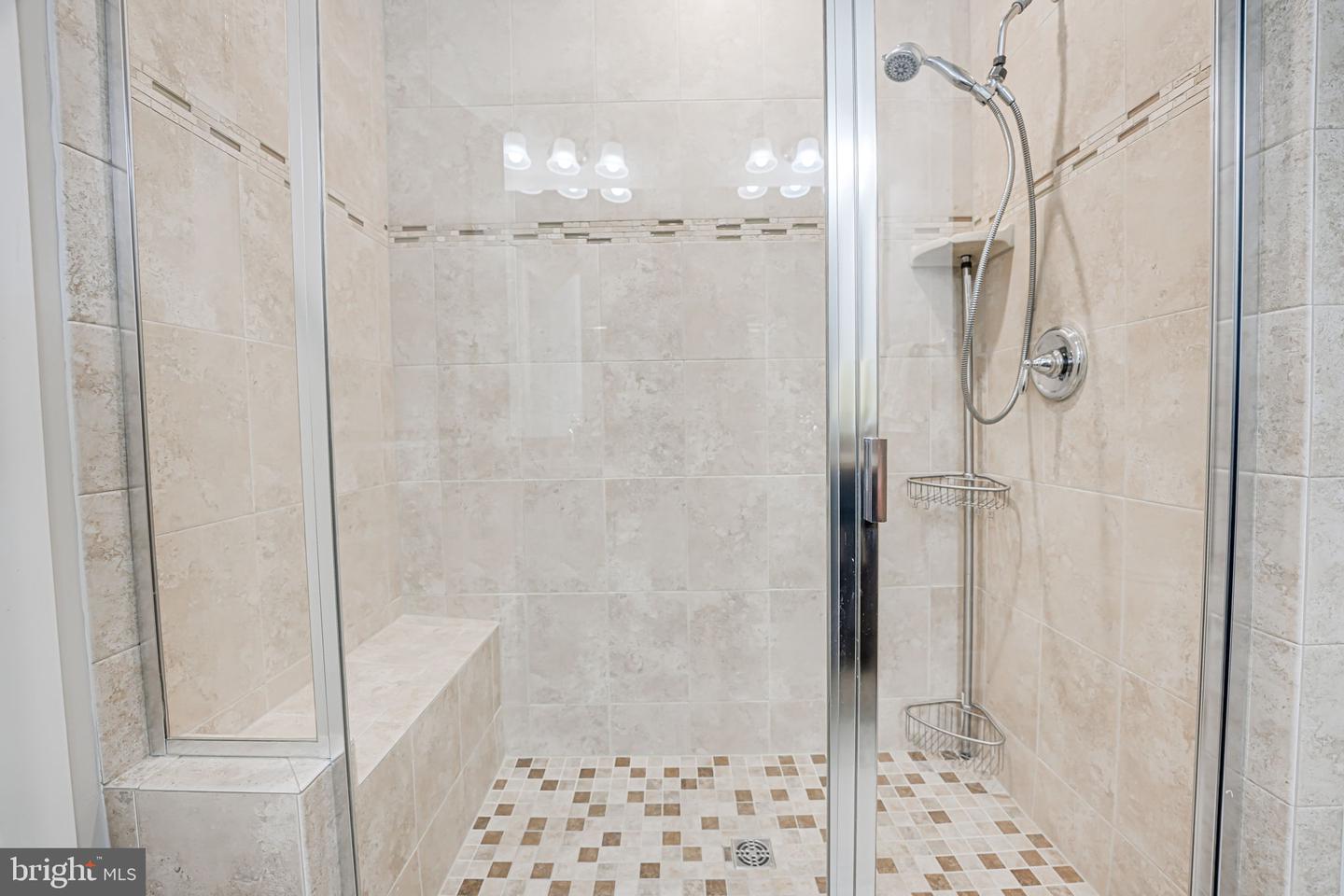 2907 Bleeker St #407 Property Photo 24