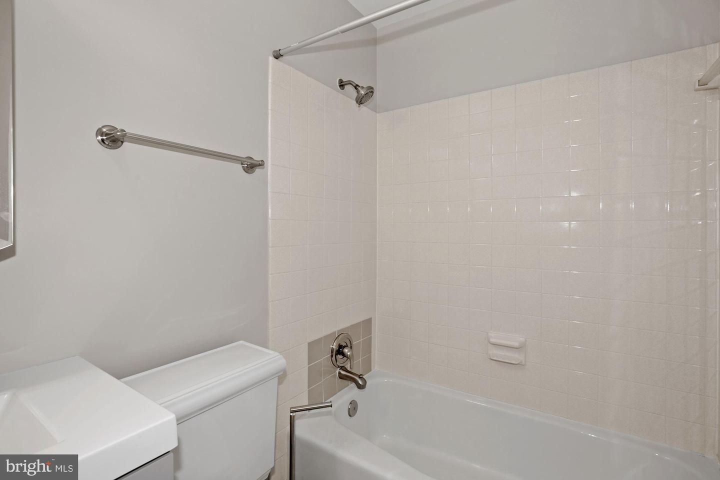 8111 W Point Dr Property Photo 28