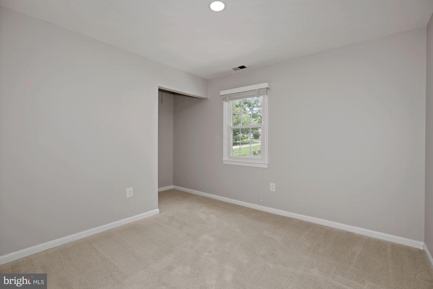 8111 W Point Dr Property Photo 29