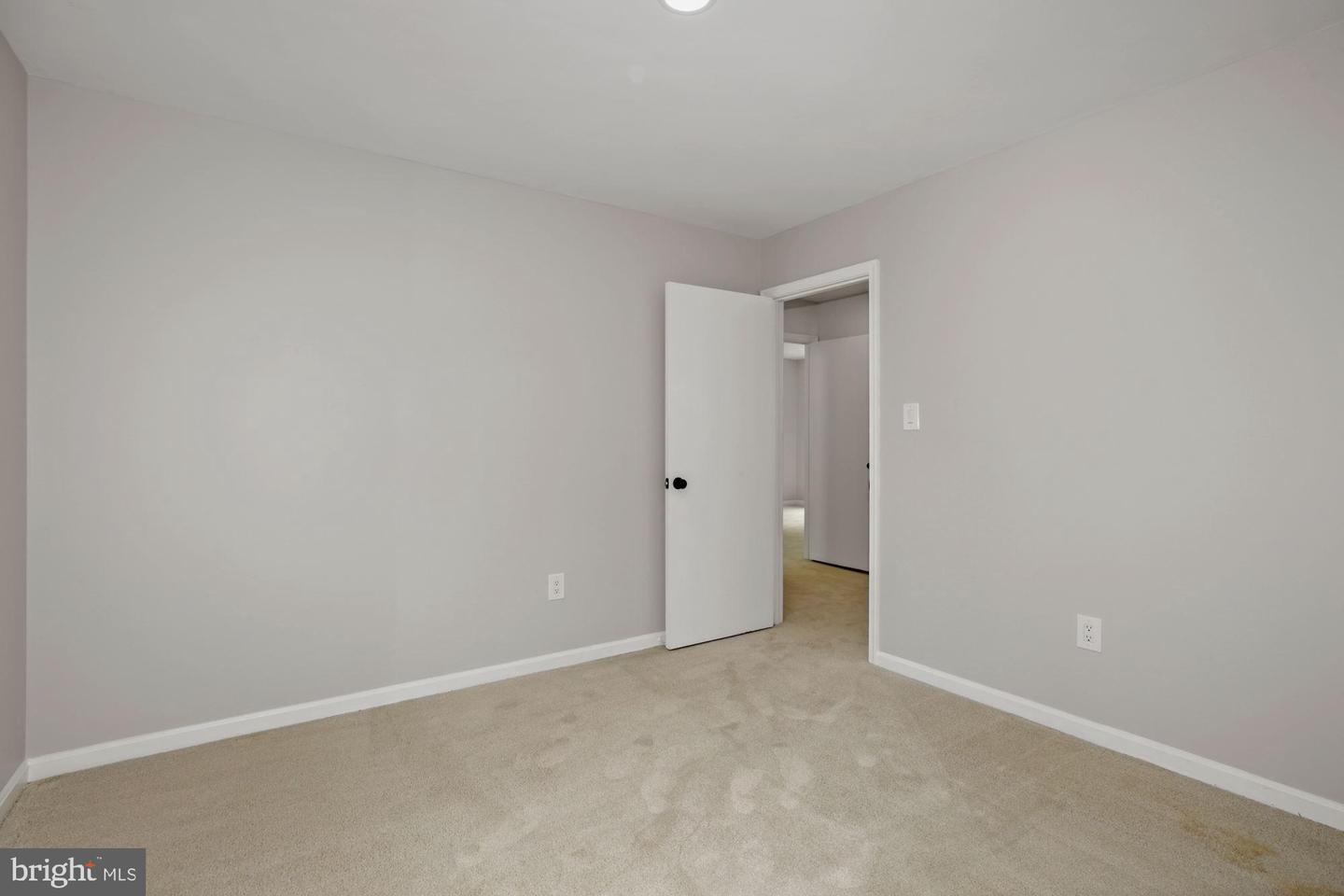 8111 W Point Dr Property Photo 30