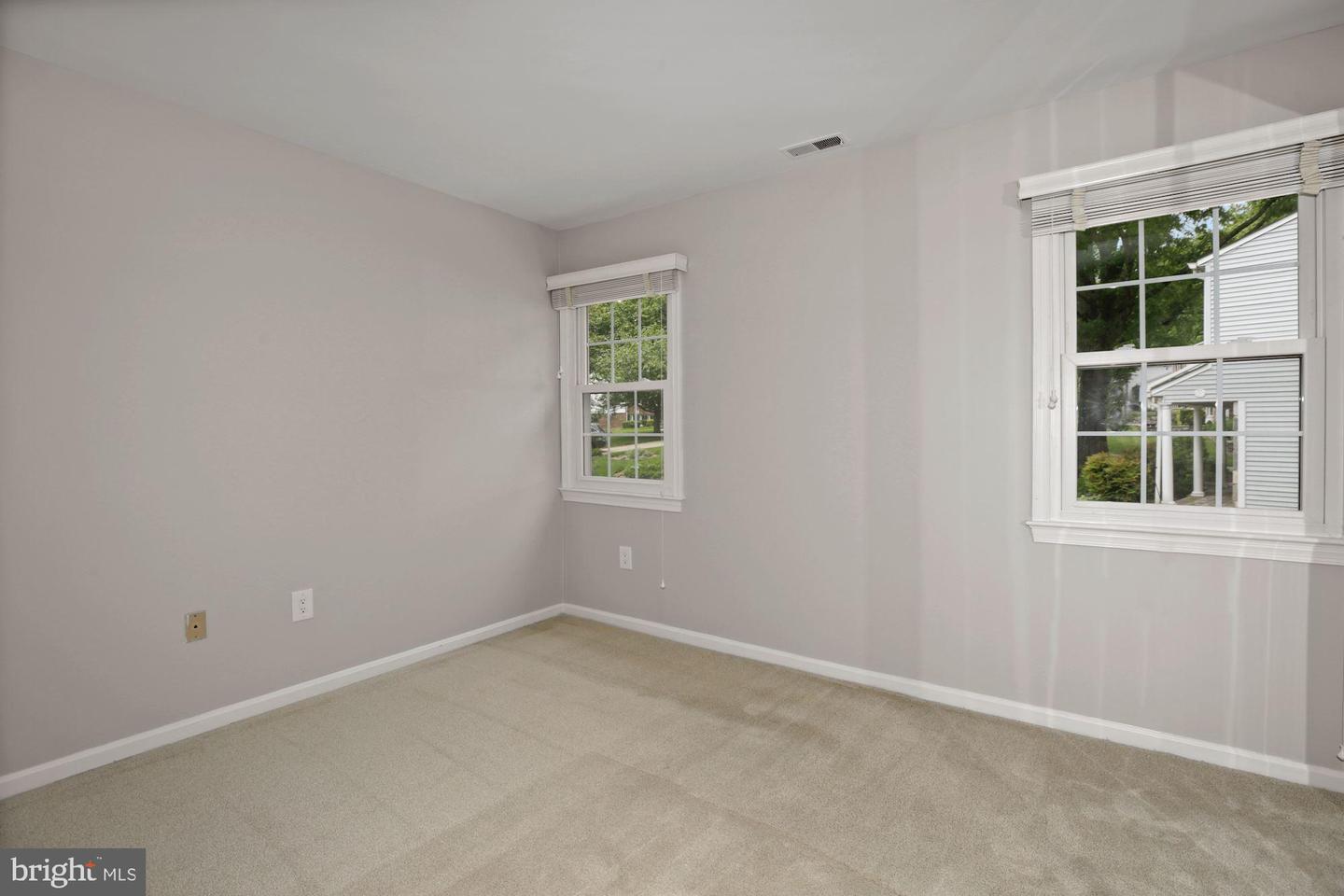 8111 W Point Dr Property Photo 35