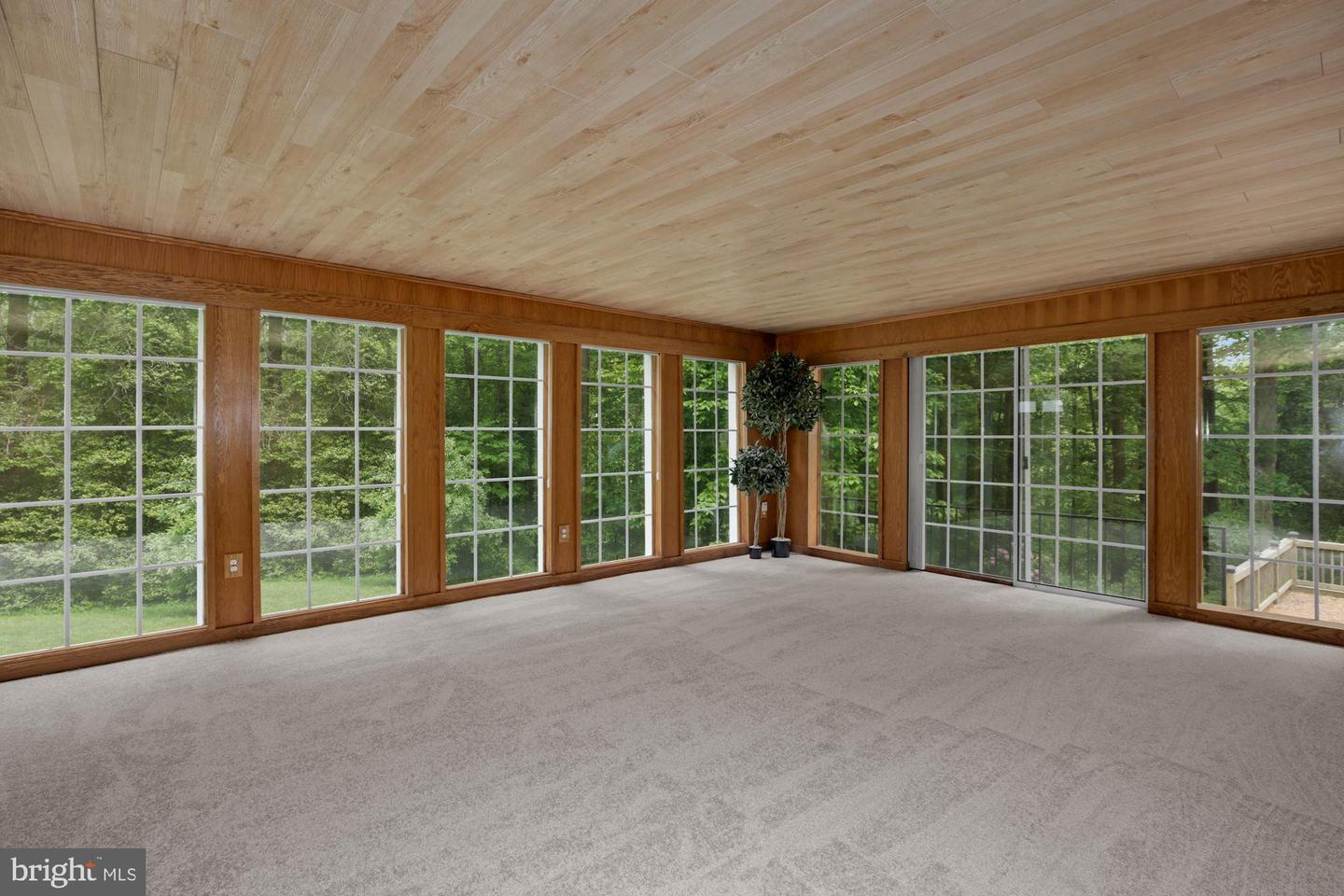 8111 W Point Dr Property Photo 37