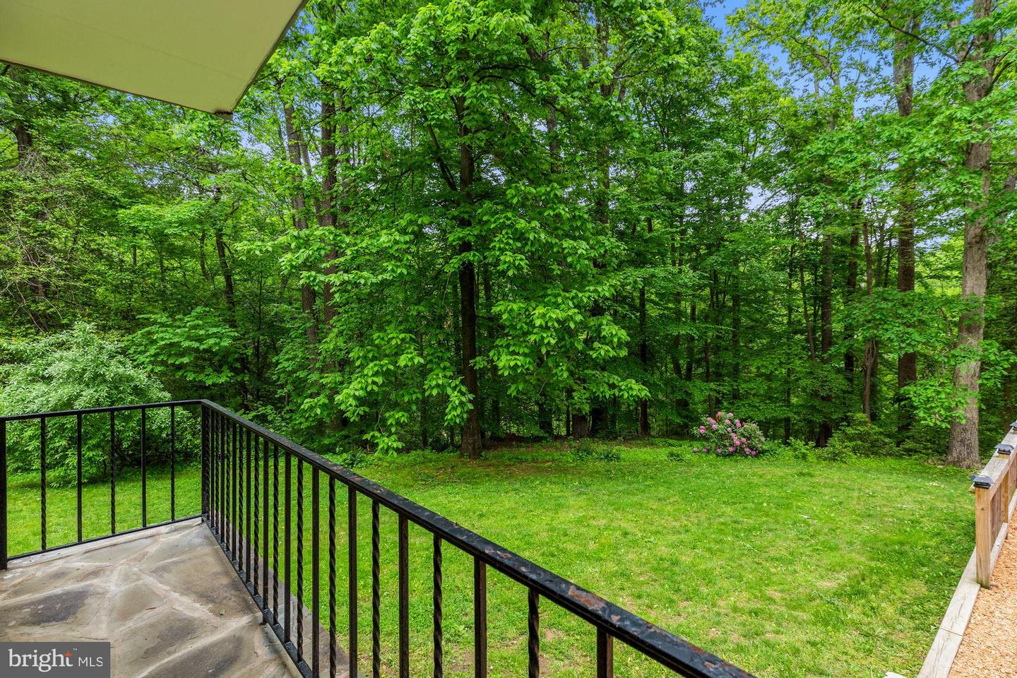 8111 W Point Dr Property Photo 46