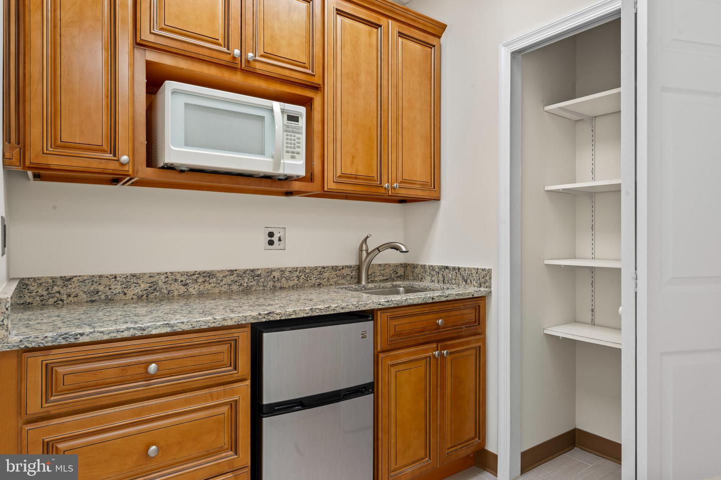 14325 Willard Rd #1a Property Photo 12