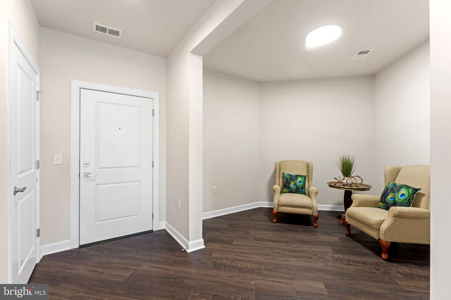 3925 Fair Ridge Dr #509 Property Photo 6