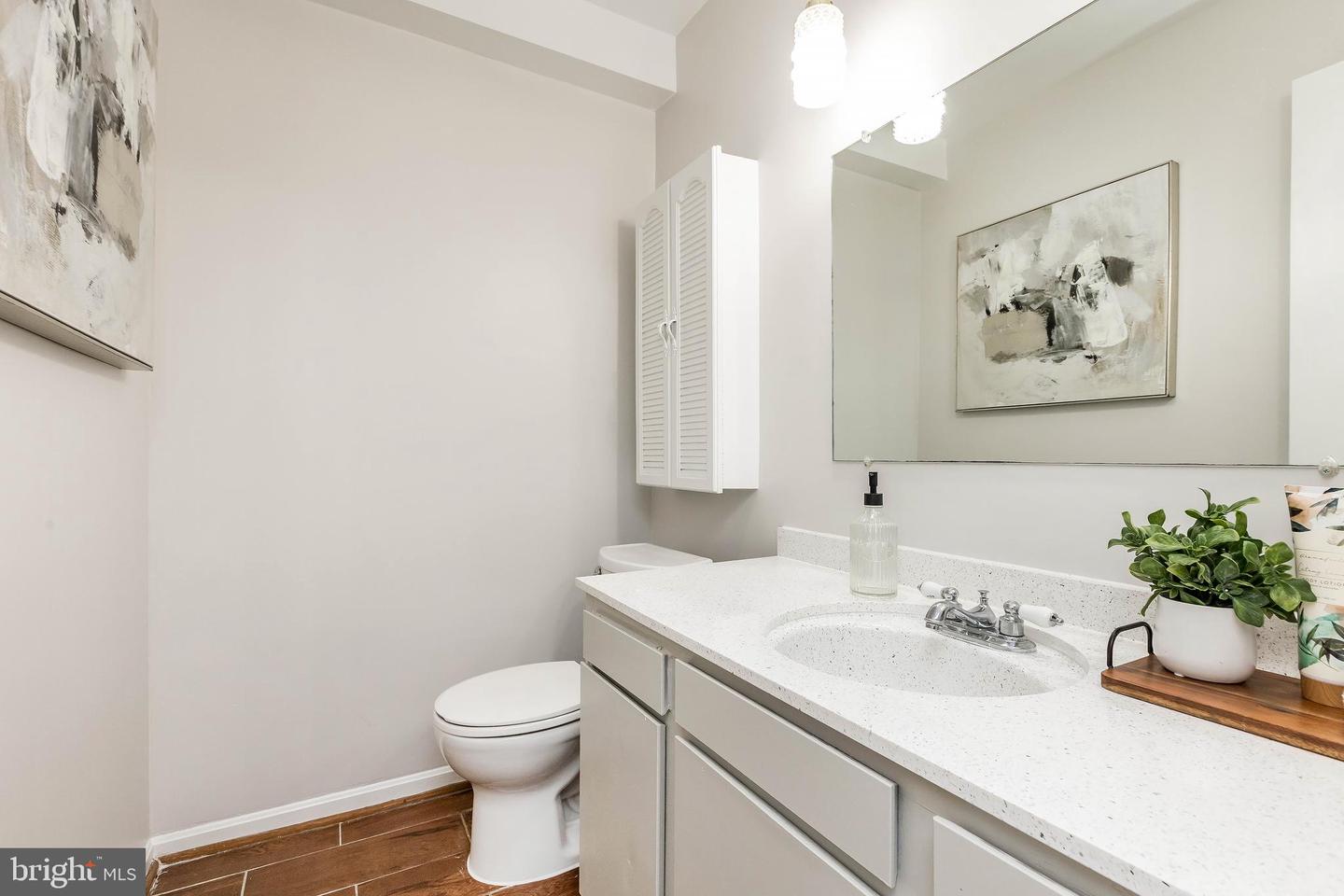 5310 Orchardson Ct Property Photo 18