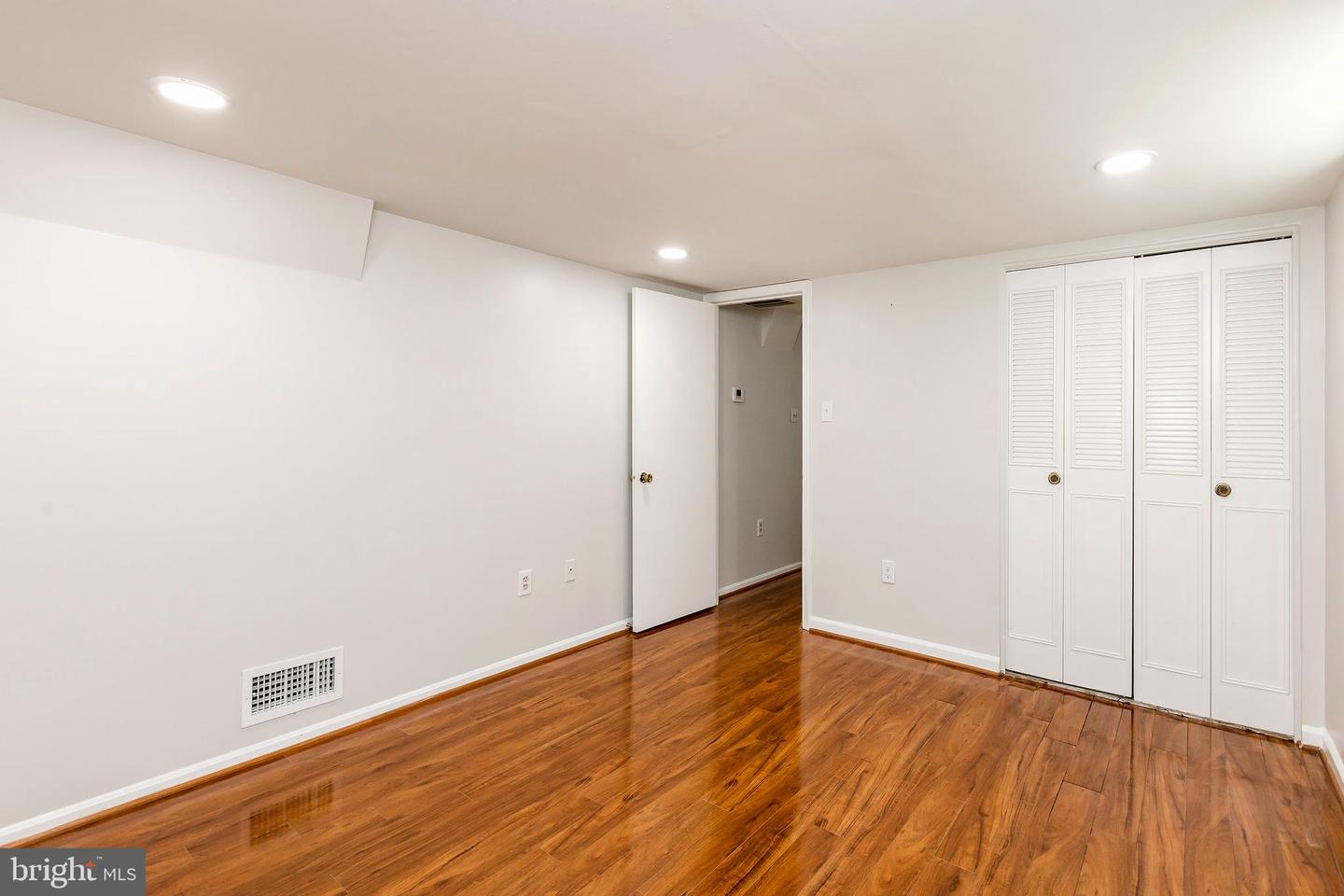 5310 Orchardson Ct Property Photo 22