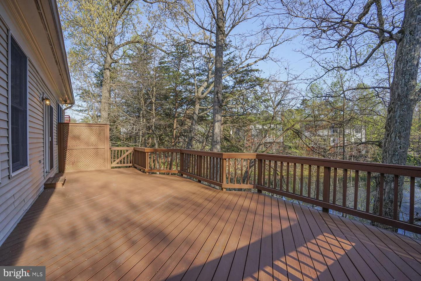6211 Woodland Lake Dr Property Photo 27