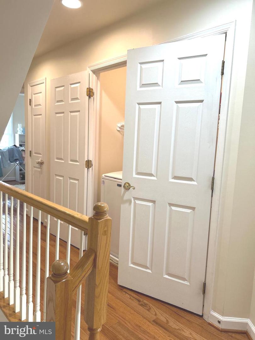 8831 Ashgrove House Ln Property Photo 16