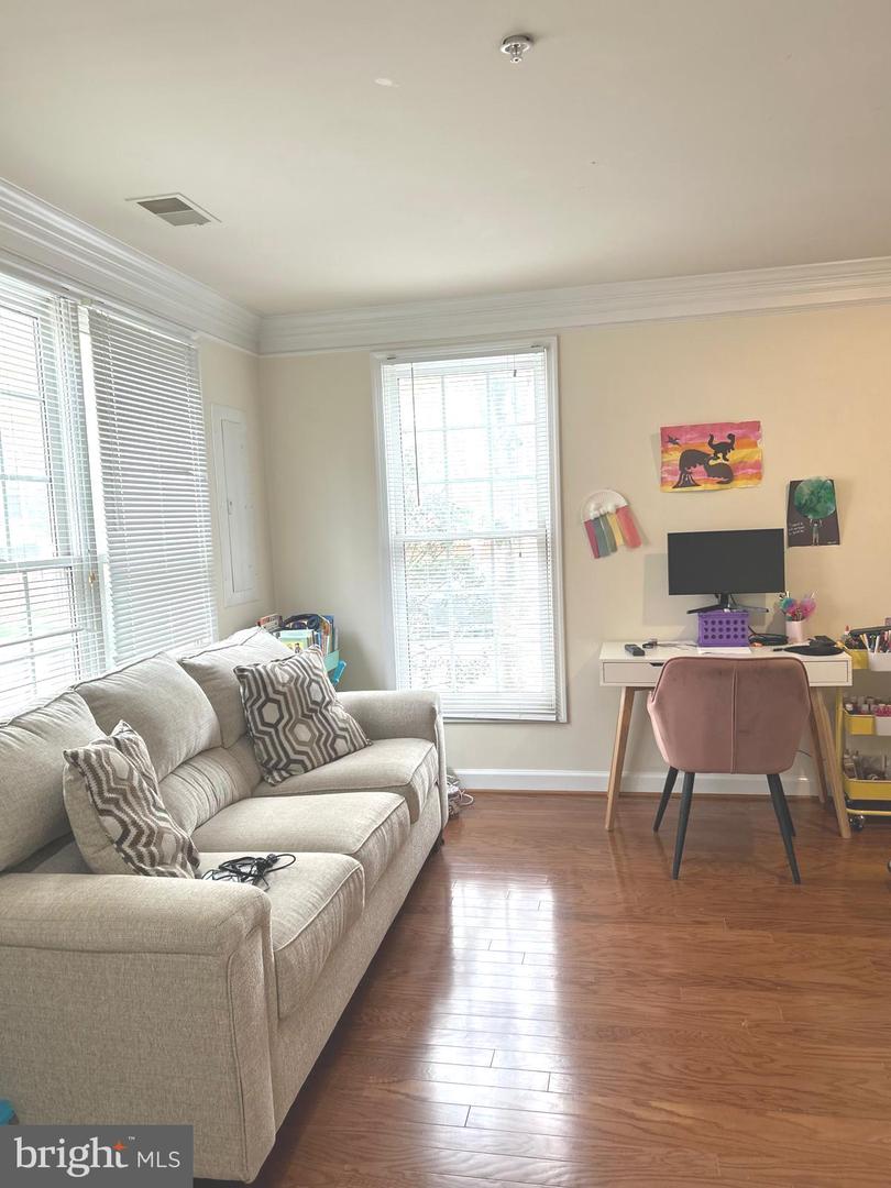 8831 Ashgrove House Ln Property Photo 22