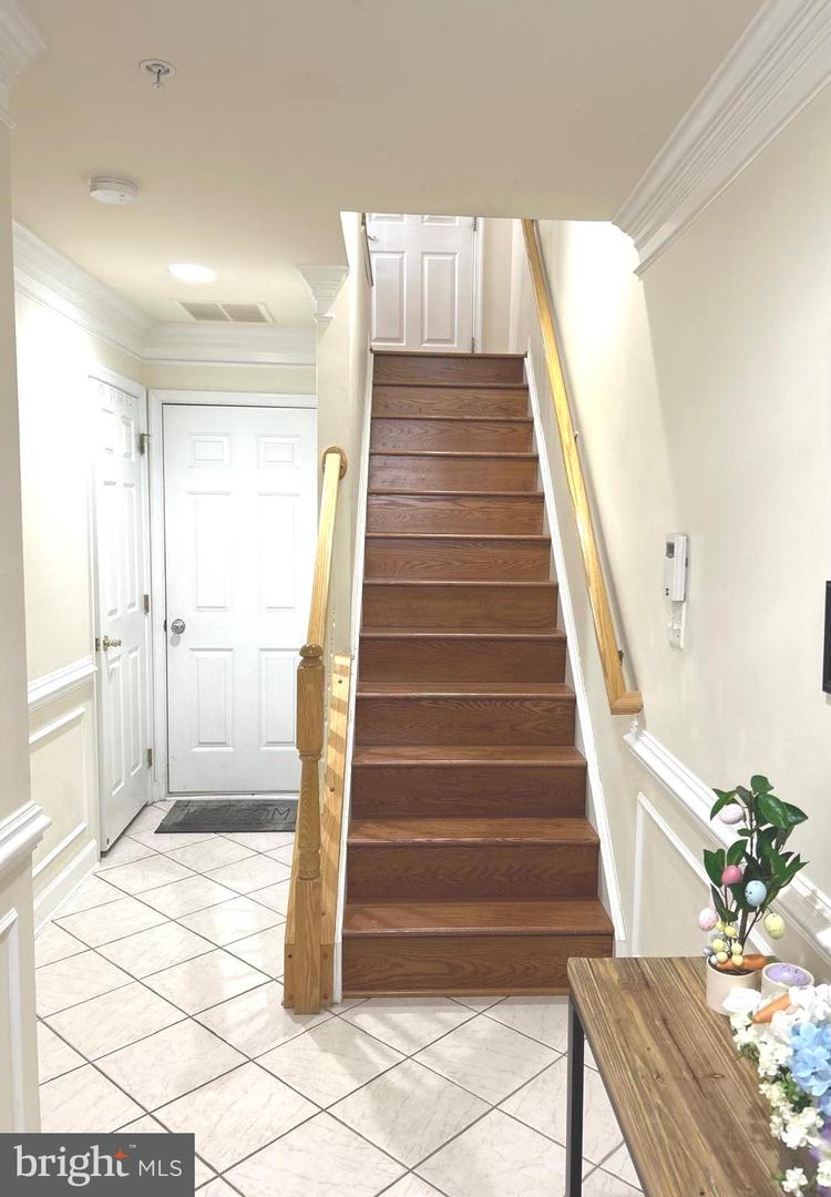 8831 Ashgrove House Ln Property Photo 23