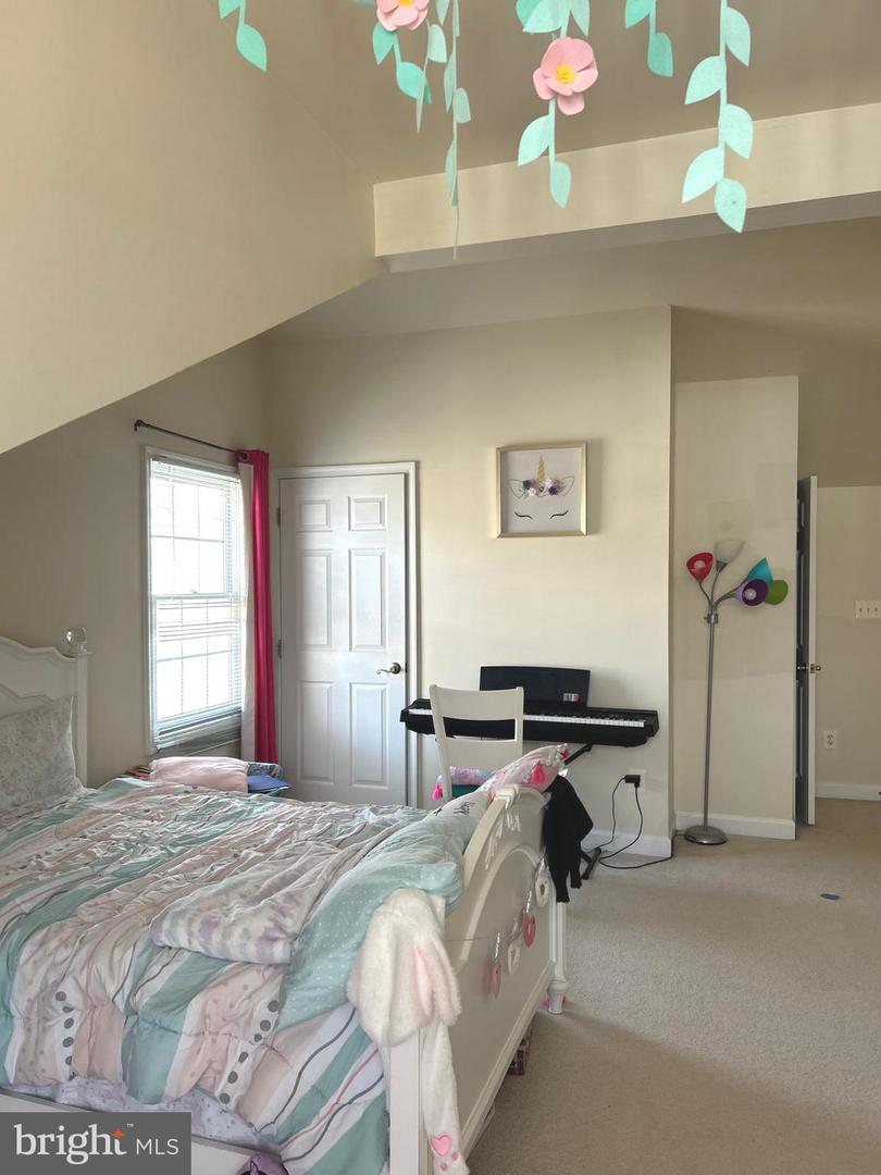 8831 Ashgrove House Ln Property Photo 56