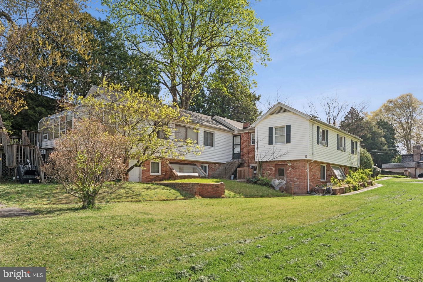 3106 Juniper Ln Property Photo 1