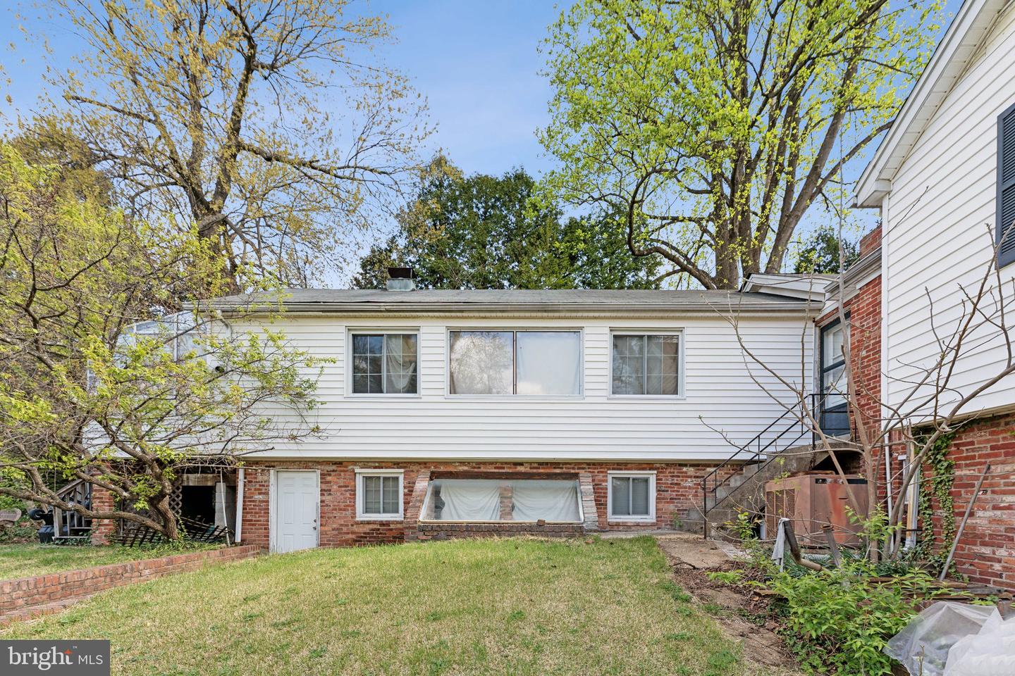 3106 Juniper Ln Property Photo 2