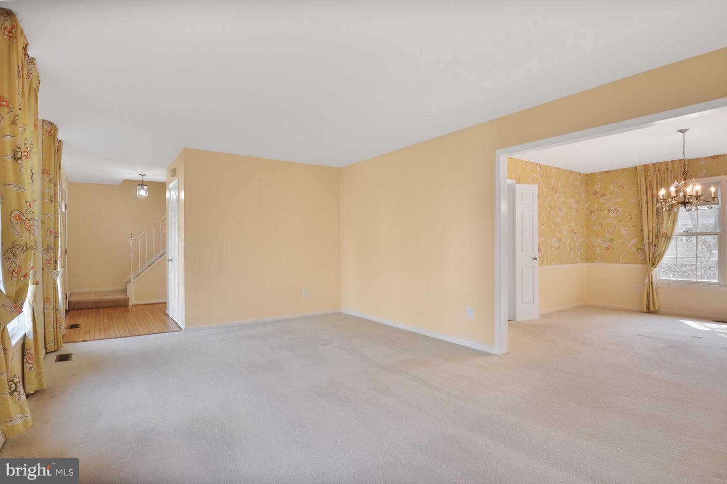 5446 Mount Corcoran Pl Property Photo 5