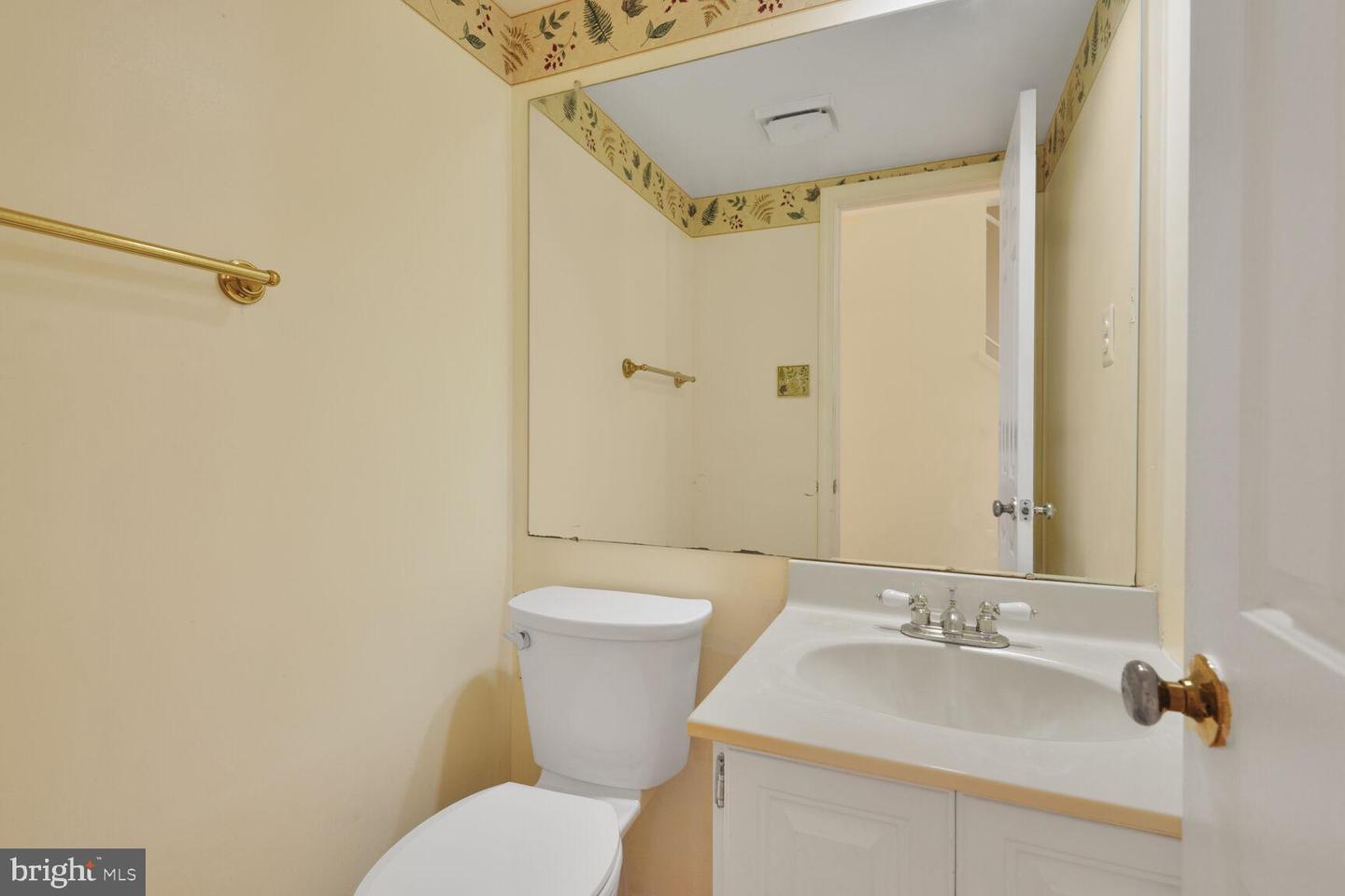 5446 Mount Corcoran Pl Property Photo 17
