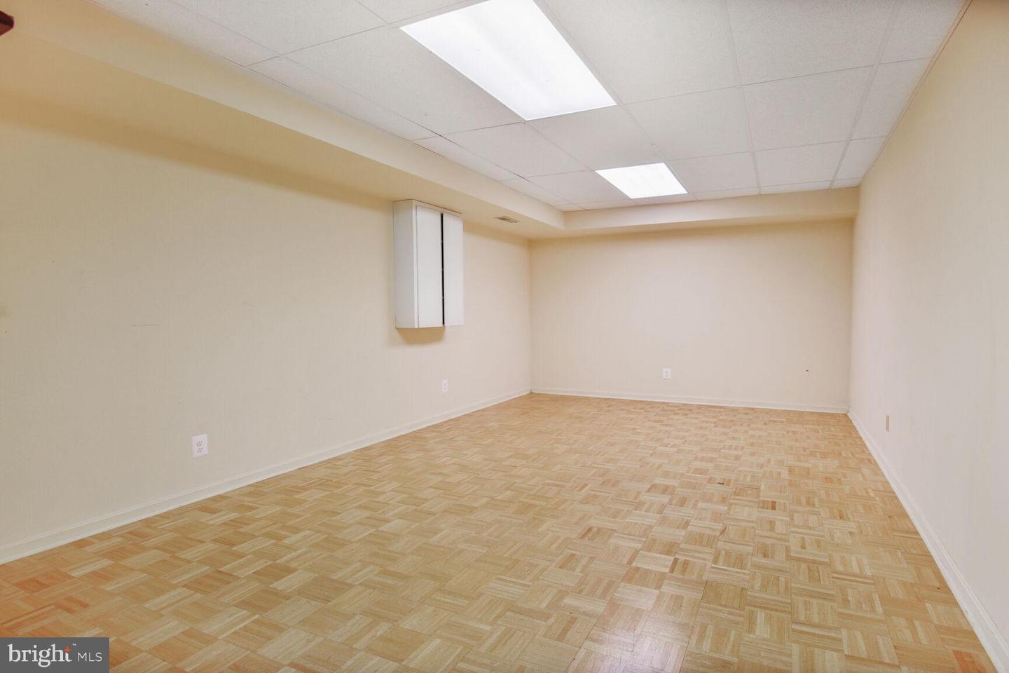 5446 Mount Corcoran Pl Property Photo 30