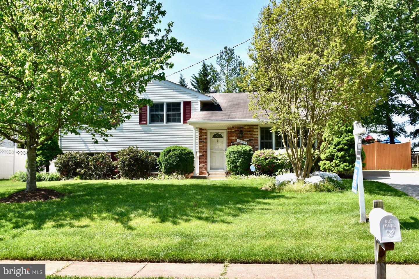 14717 ALGRETUS DR Property Photo 1