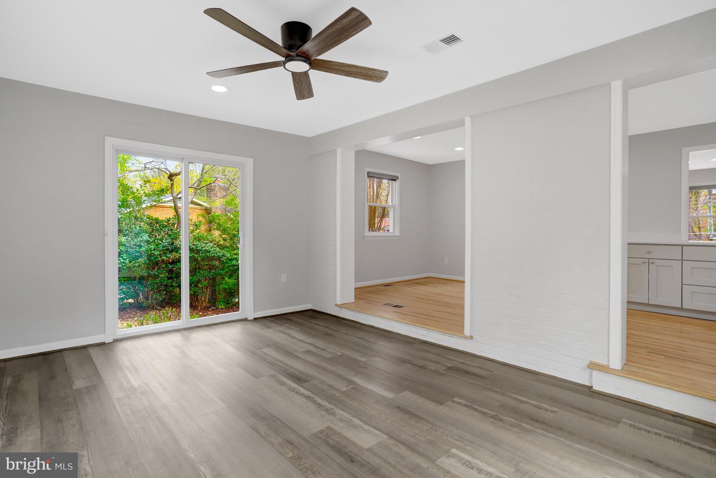 5820 Bush Hill Dr Property Photo 17