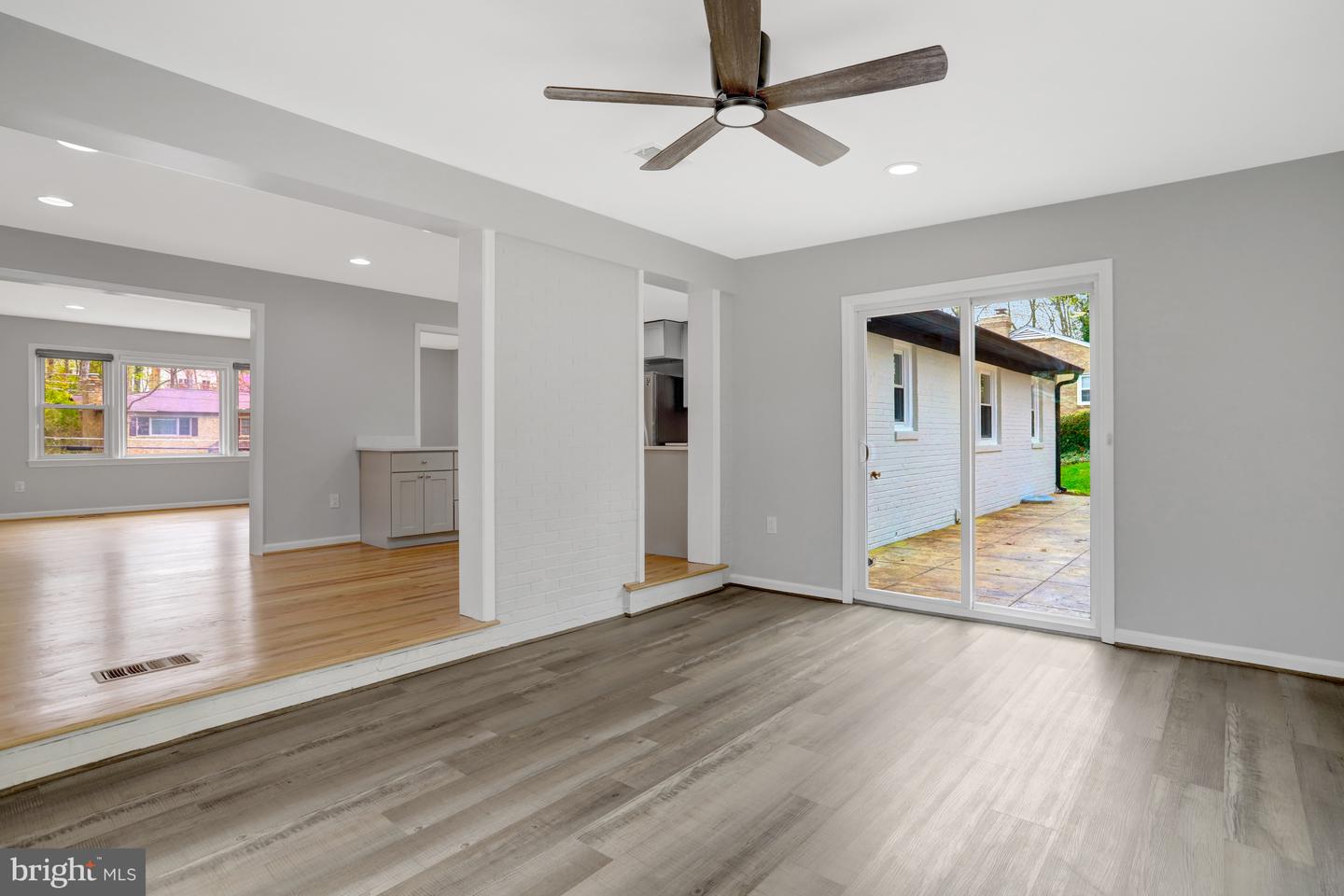 5820 Bush Hill Dr Property Photo 18